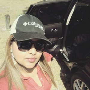 Meet your Posher, Alba